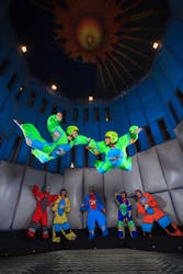 Apprenez à voler au saut en parachute intérieur de Vegas
